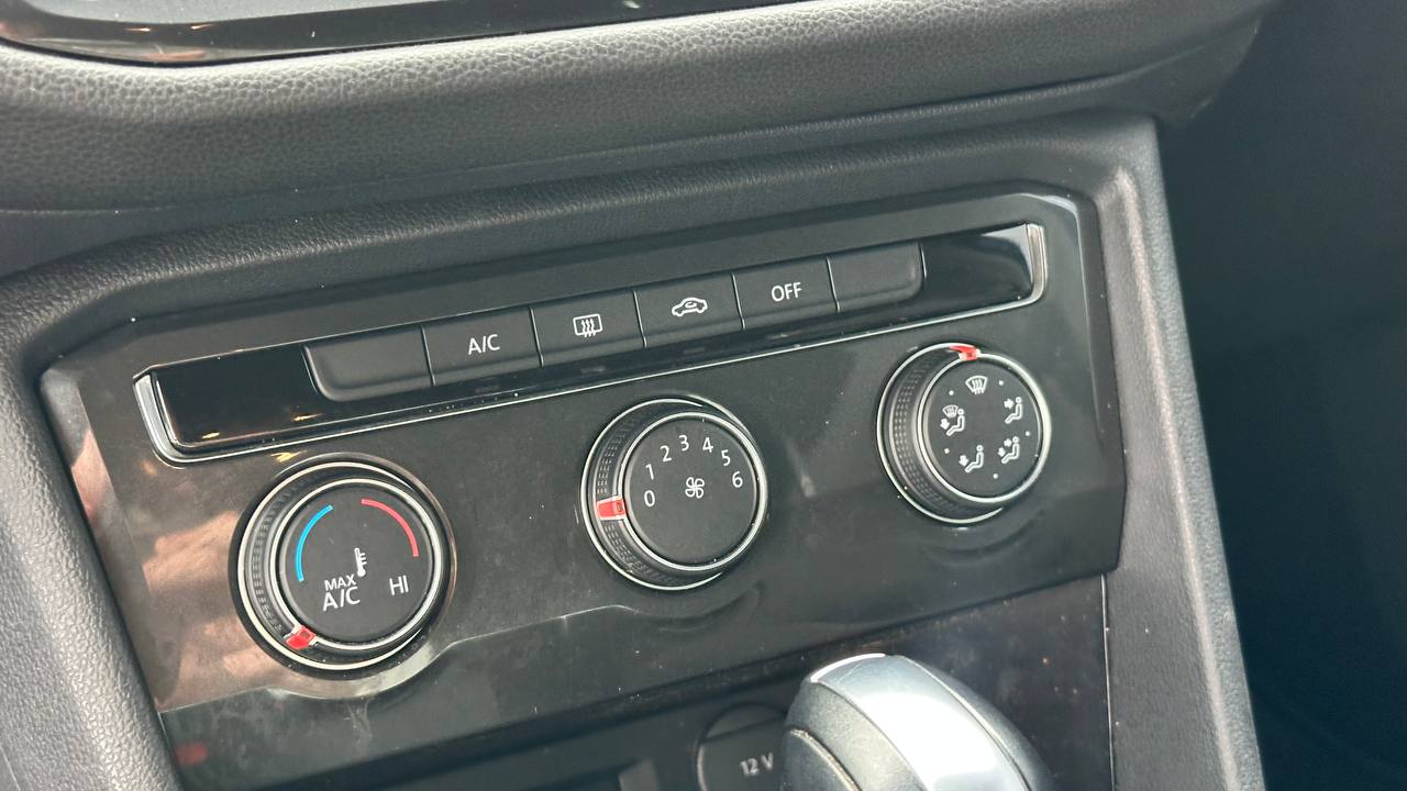 VOLKSWAGEN TIGUAN S 2017