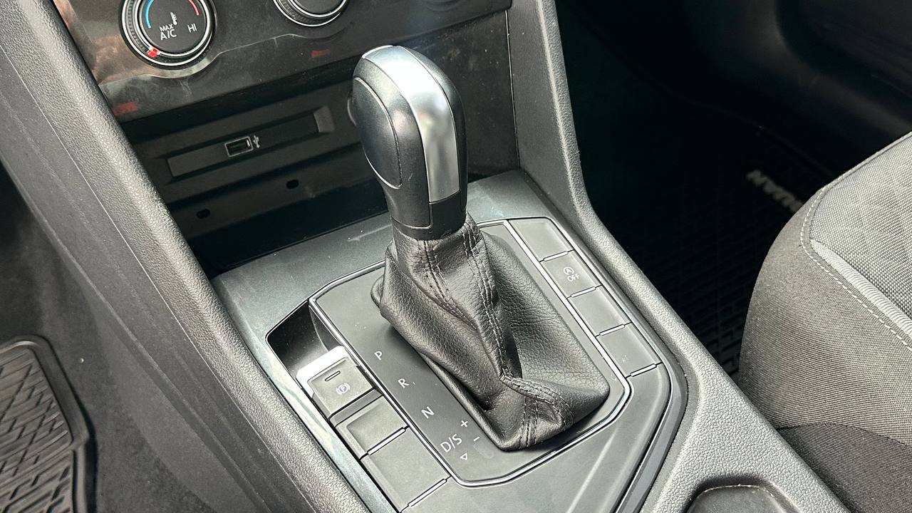 VOLKSWAGEN TIGUAN S 2017