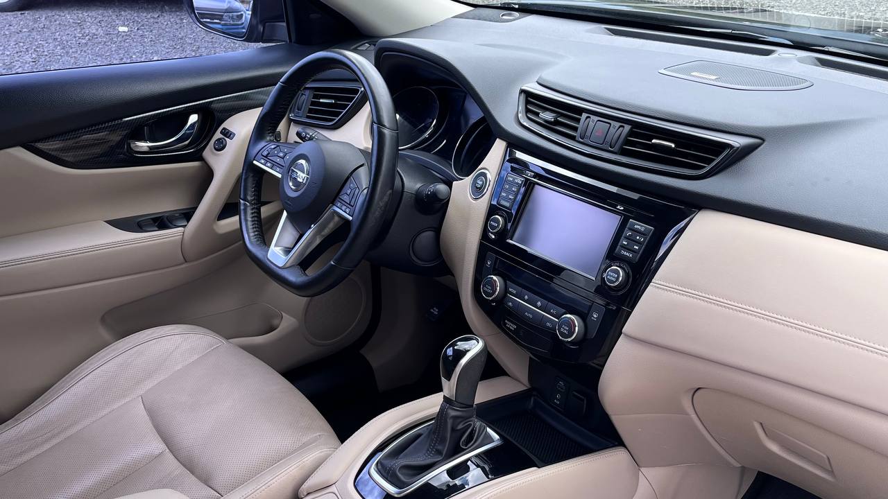 NISSAN ROGUE SL 2017