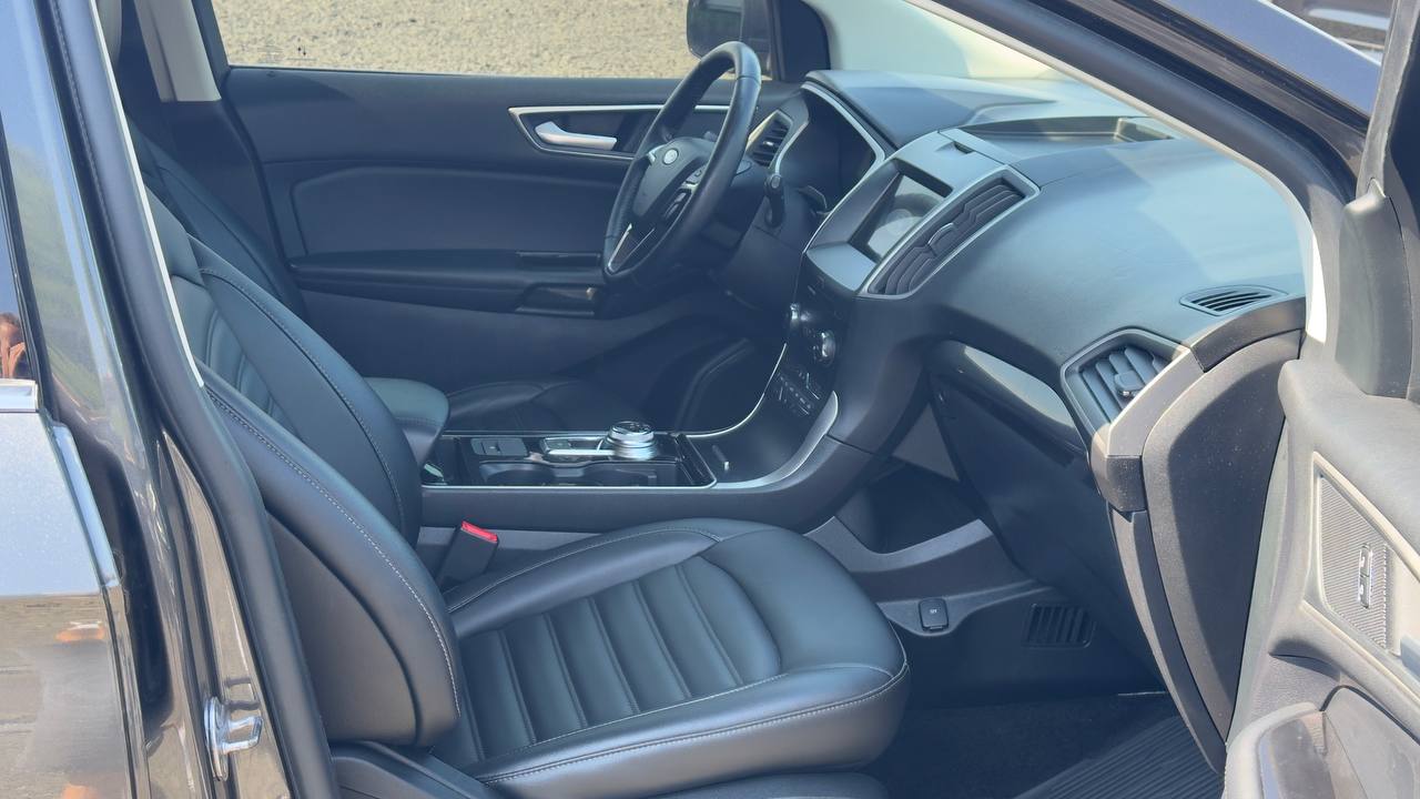 FORD EDGE SEL 2019
