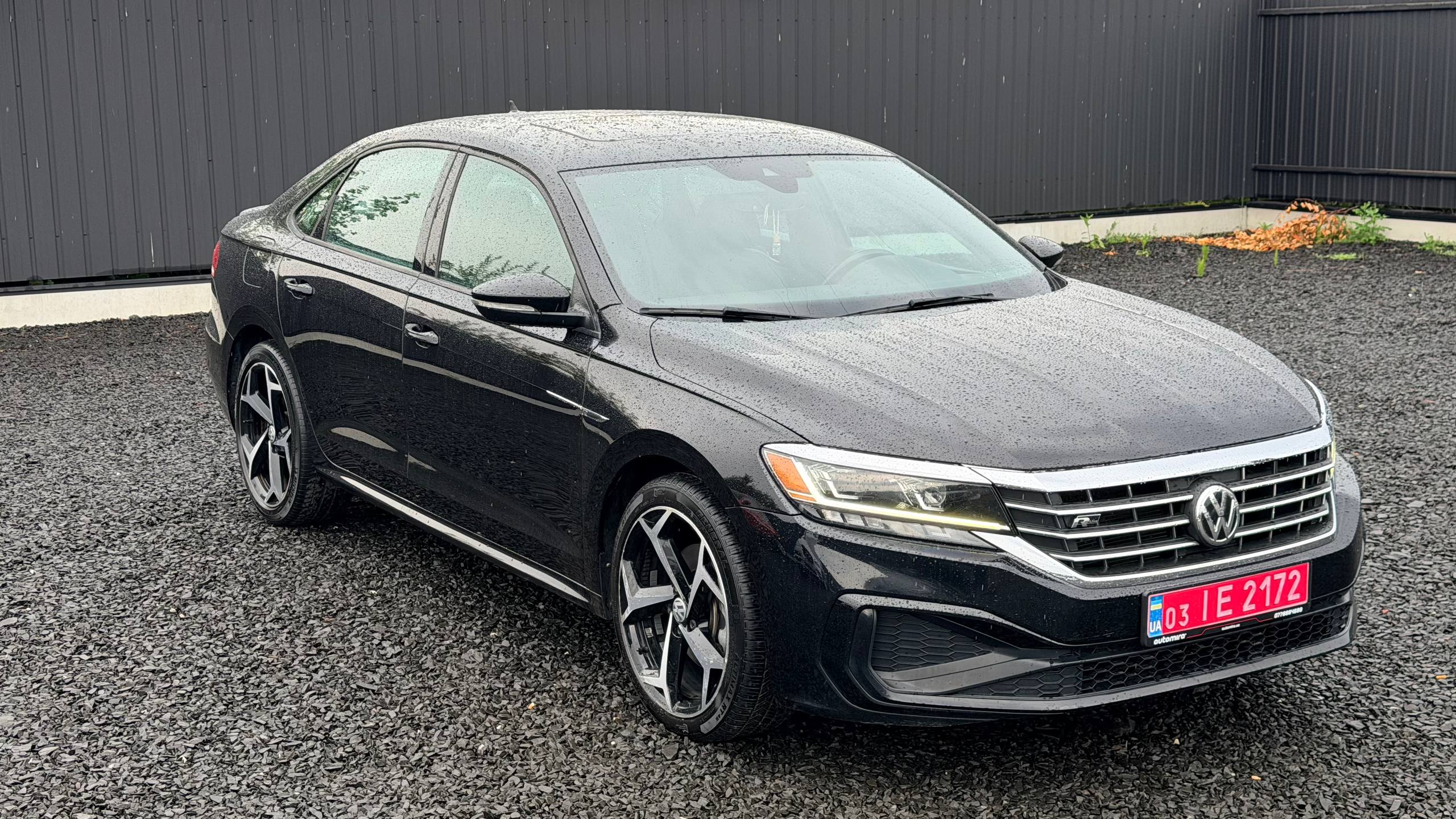 VOLKSWAGEN PASSAT R-Line 2021