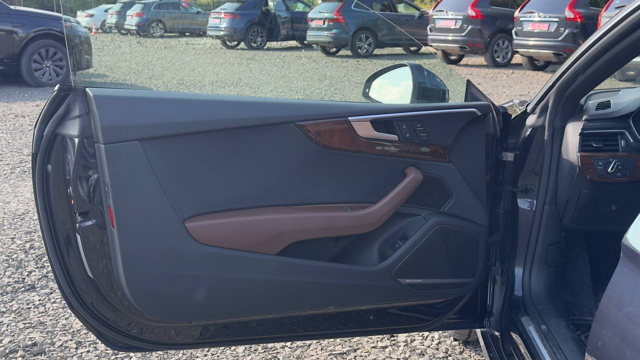 AUDI A5 PREMIUM PLUS 2016