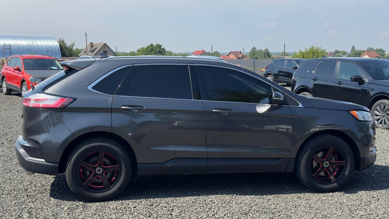 FORD EDGE SEL 2019