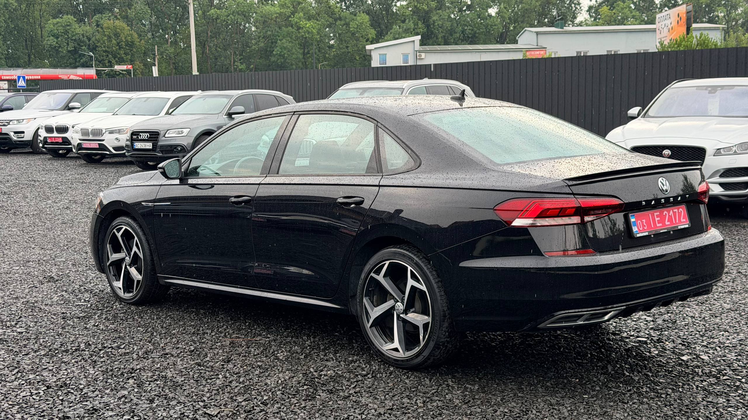 VOLKSWAGEN PASSAT R-Line 2021