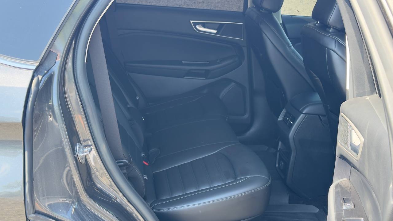 FORD EDGE SEL 2019