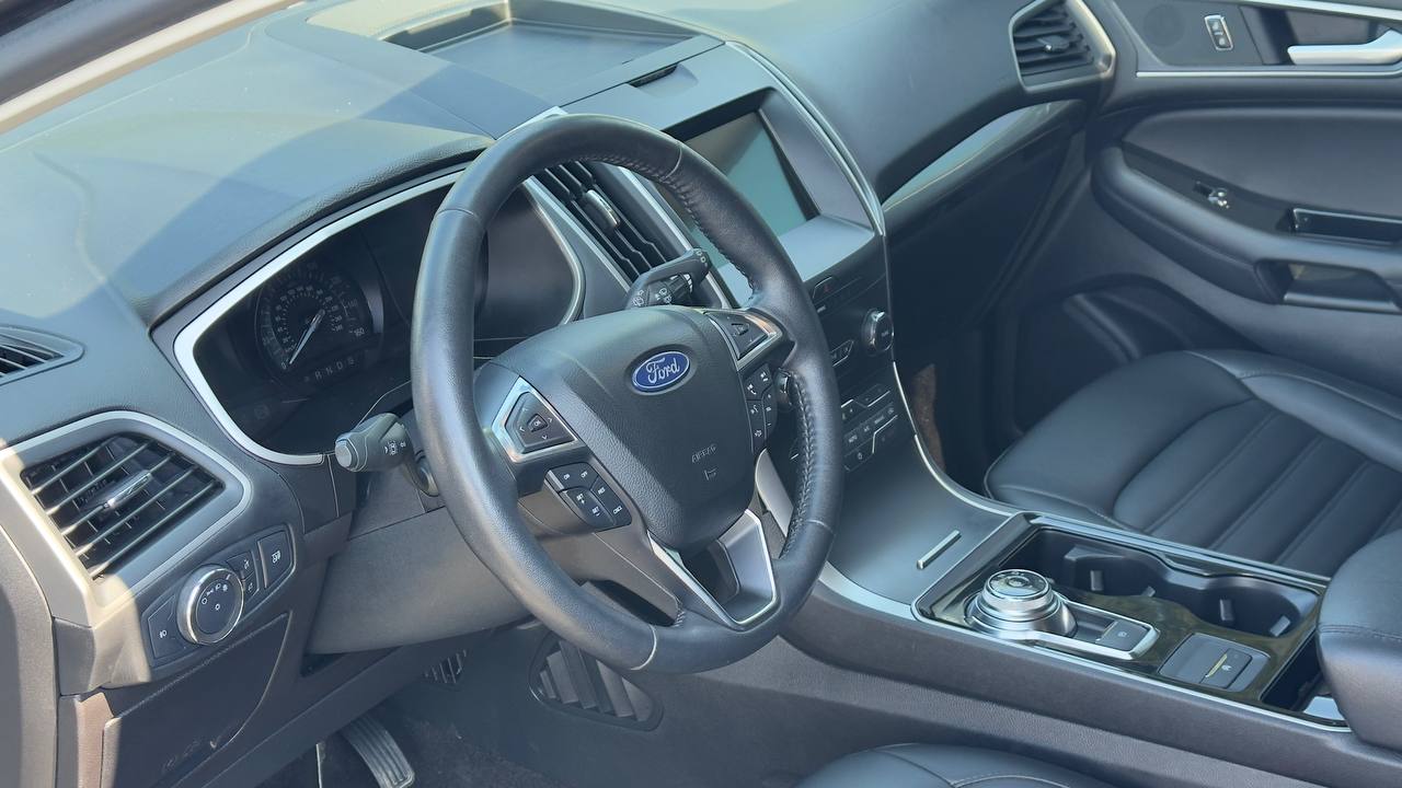 FORD EDGE SEL 2019