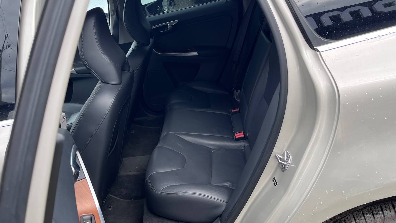 VOLVO XC60 T5 INSCRIPTION 2016