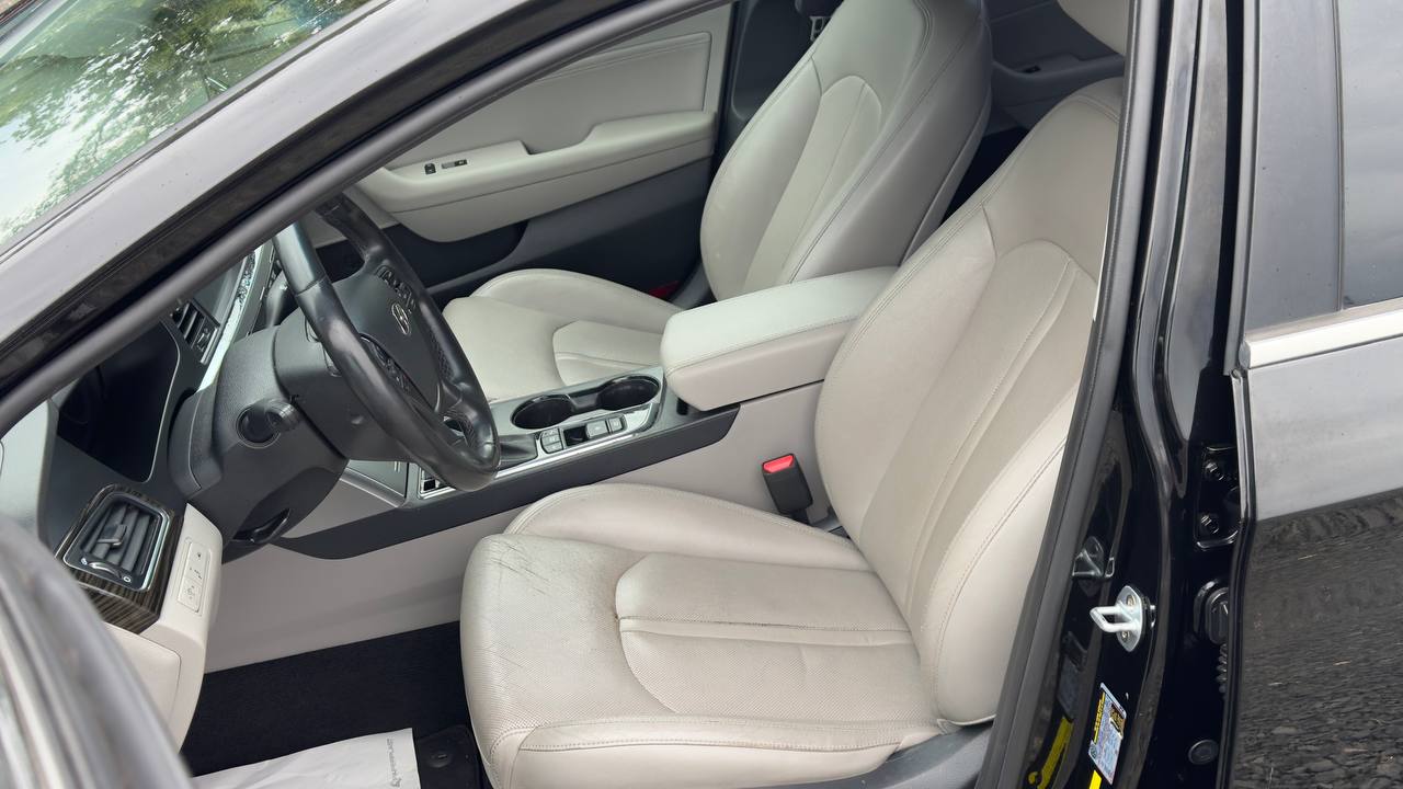 HYUNDAI SONATA PLUG-IN HYBRID LIMITED 2015