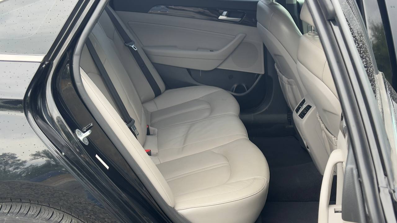 HYUNDAI SONATA PLUG-IN HYBRID LIMITED 2015
