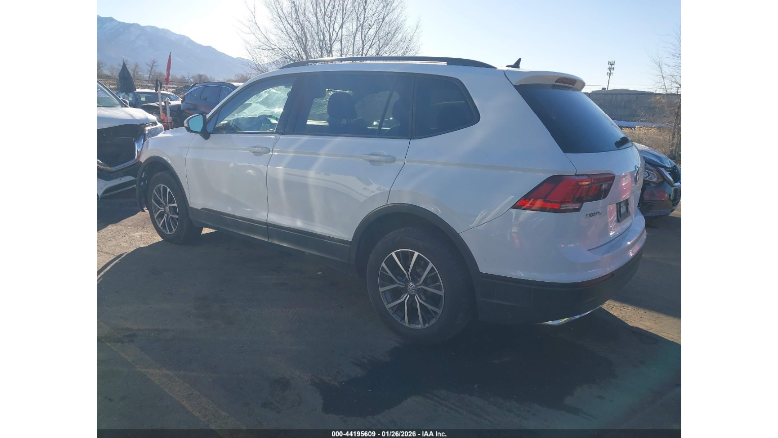 VOLKSWAGEN TIGUAN S 2021