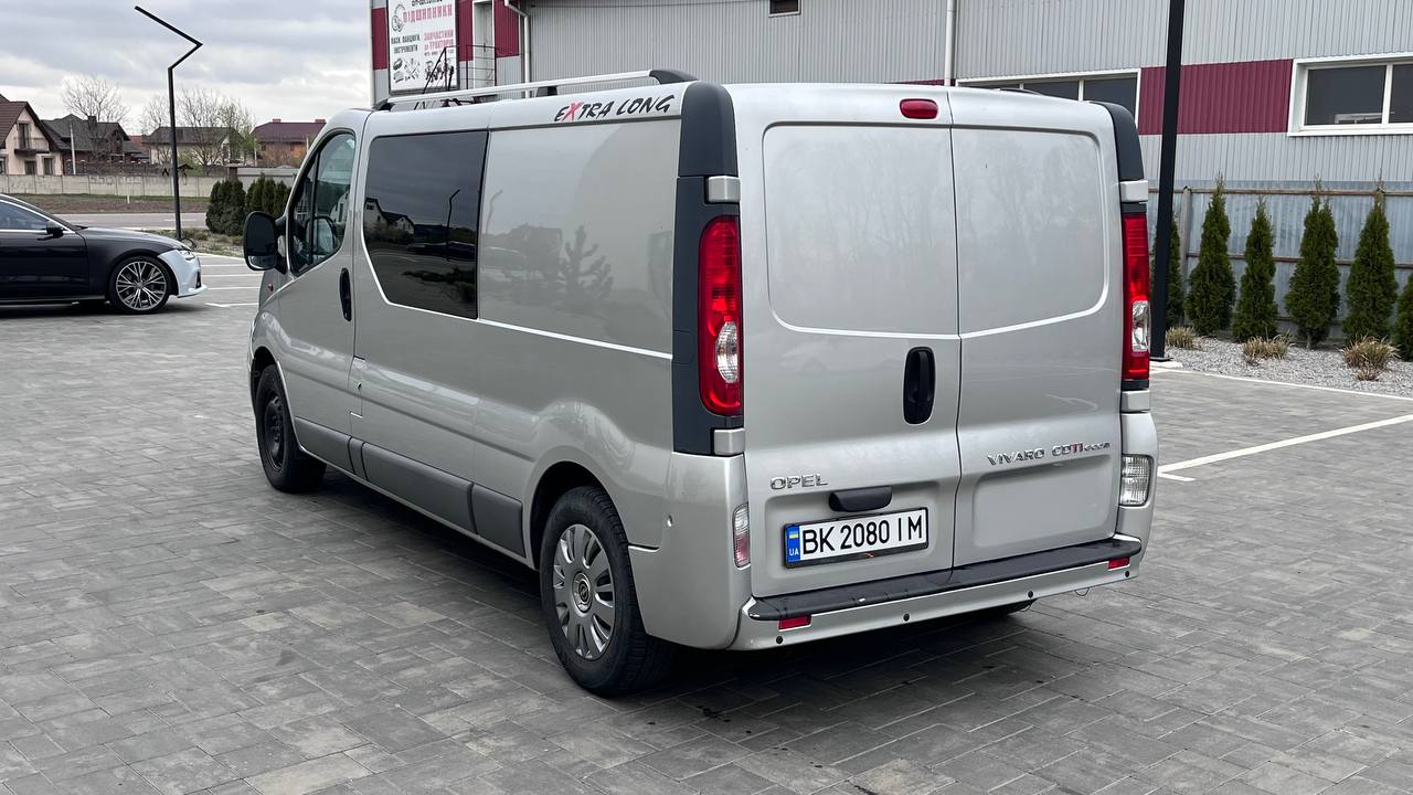 OPEL VIVARO 2014