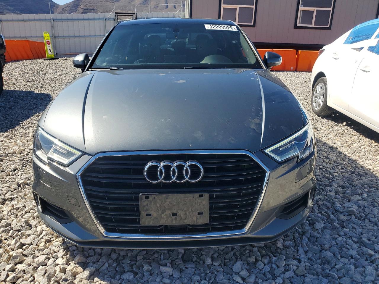 AUDI A3 PREMIUM 2017
