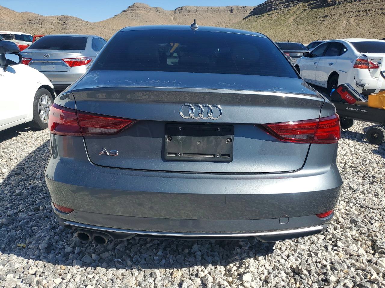 AUDI A3 PREMIUM 2017