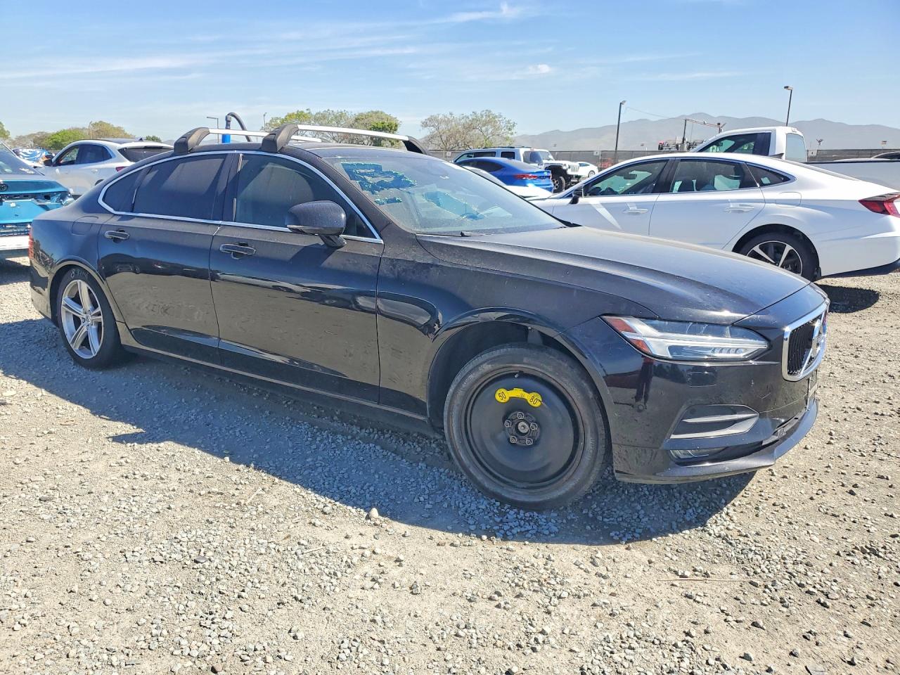 VOLVO S90 T5 MOMENTUM 2017