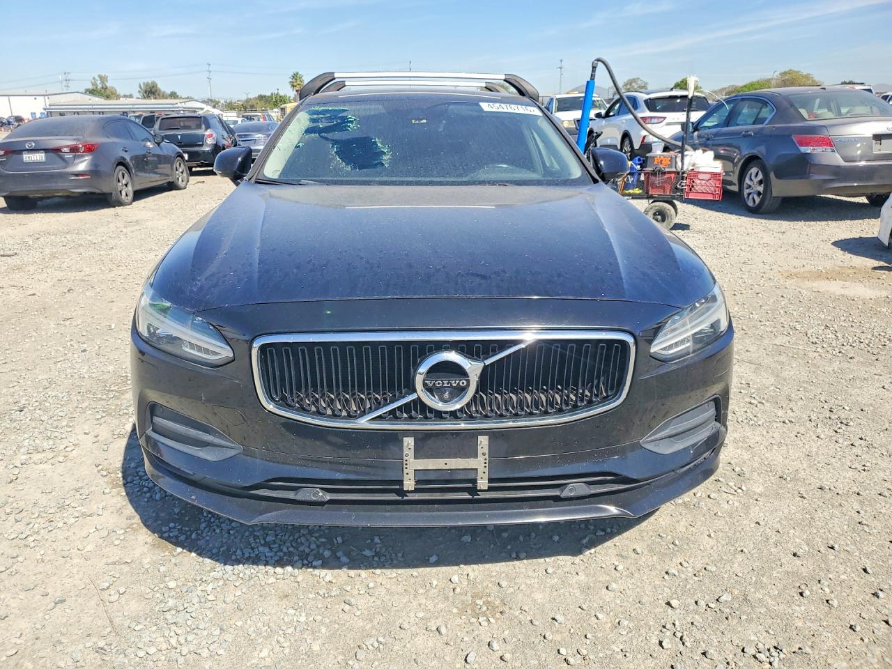 VOLVO S90 T5 MOMENTUM 2017