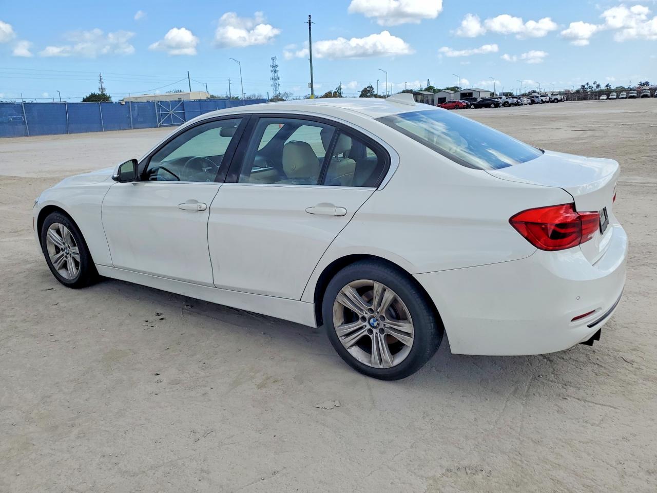 BMW 330 I 2017