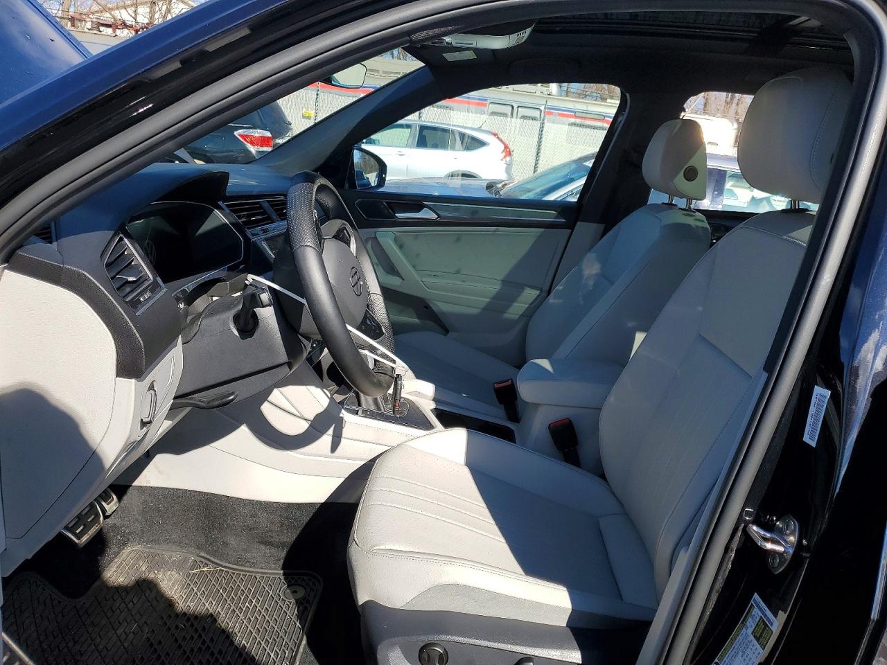 VOLKSWAGEN TIGUAN SE R-LINE BLACK 2023