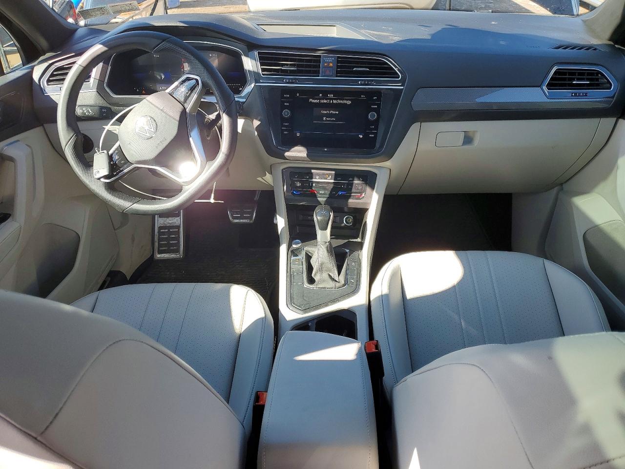 VOLKSWAGEN TIGUAN SE R-LINE BLACK 2023