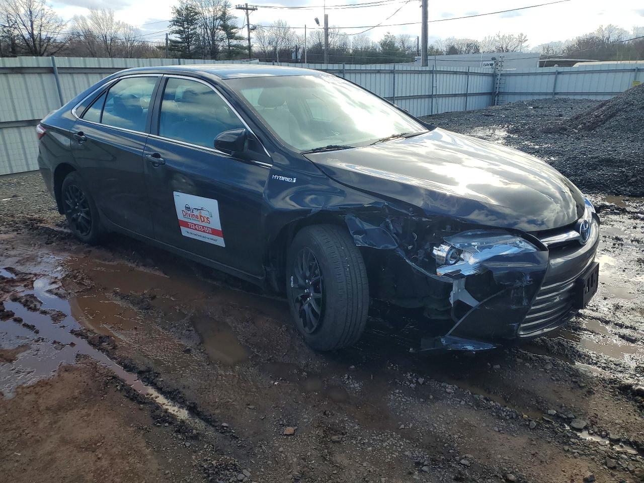 TOYOTA CAMRY HYBRID LE 2016