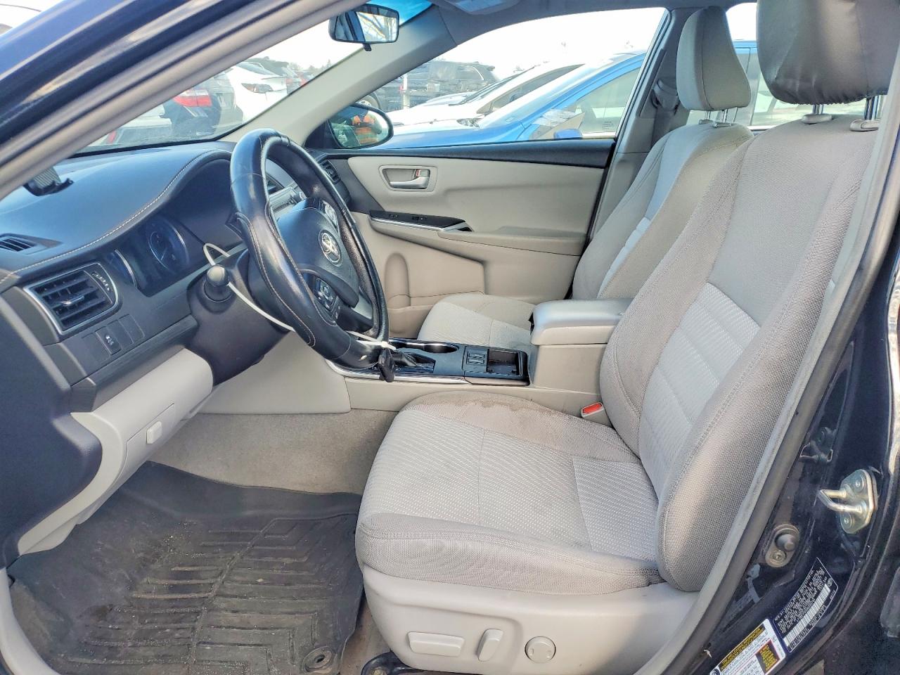 TOYOTA CAMRY HYBRID LE 2016