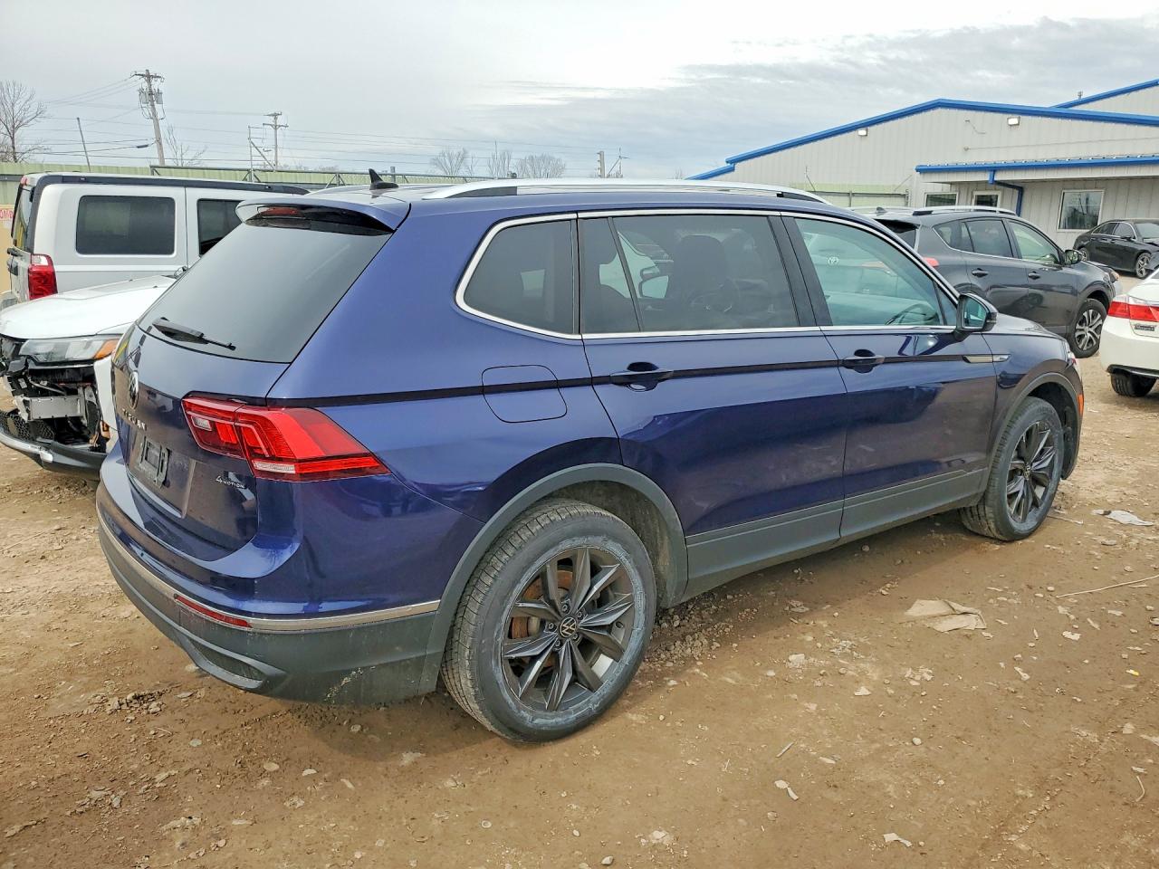 VOLKSWAGEN TIGUAN SE 2021
