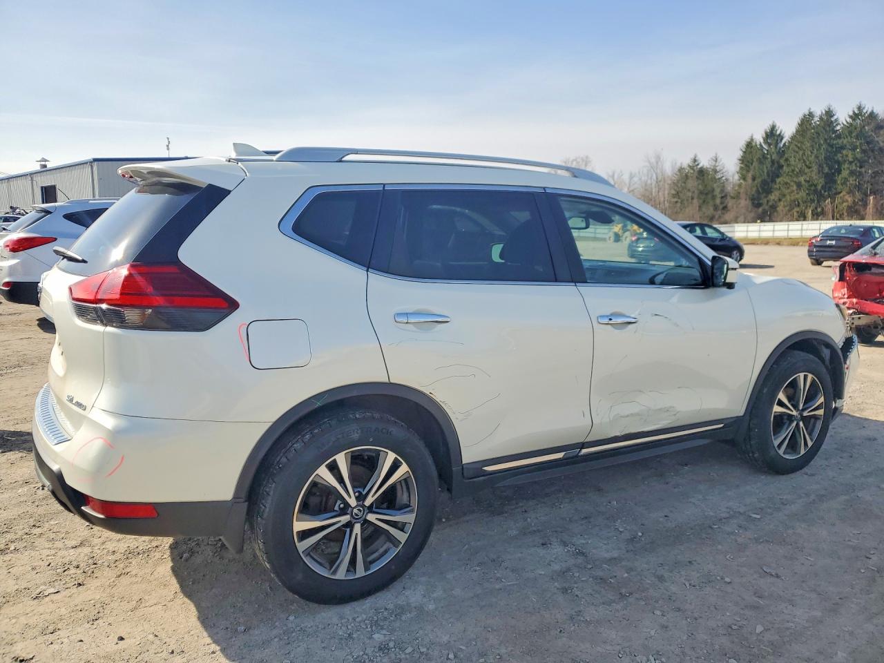 NISSAN ROGUE SL 2017