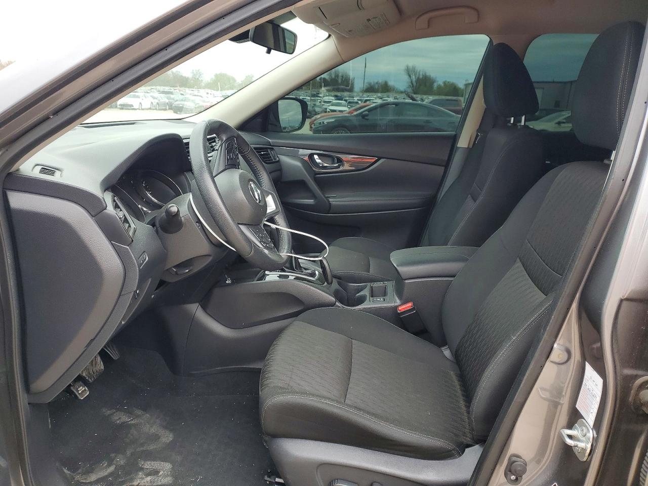 NISSAN ROGUE SV 2019