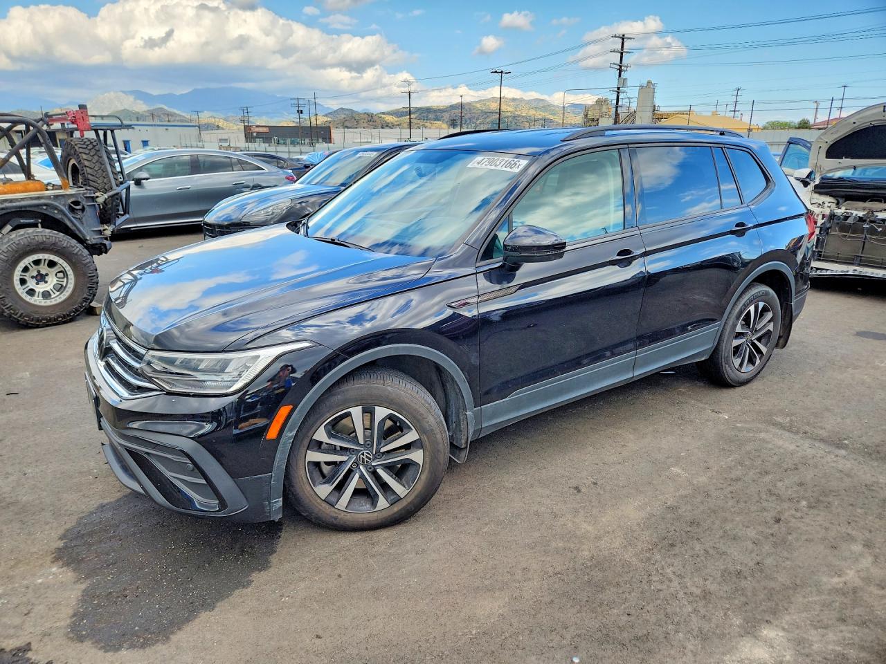 VOLKSWAGEN TIGUAN S 2021