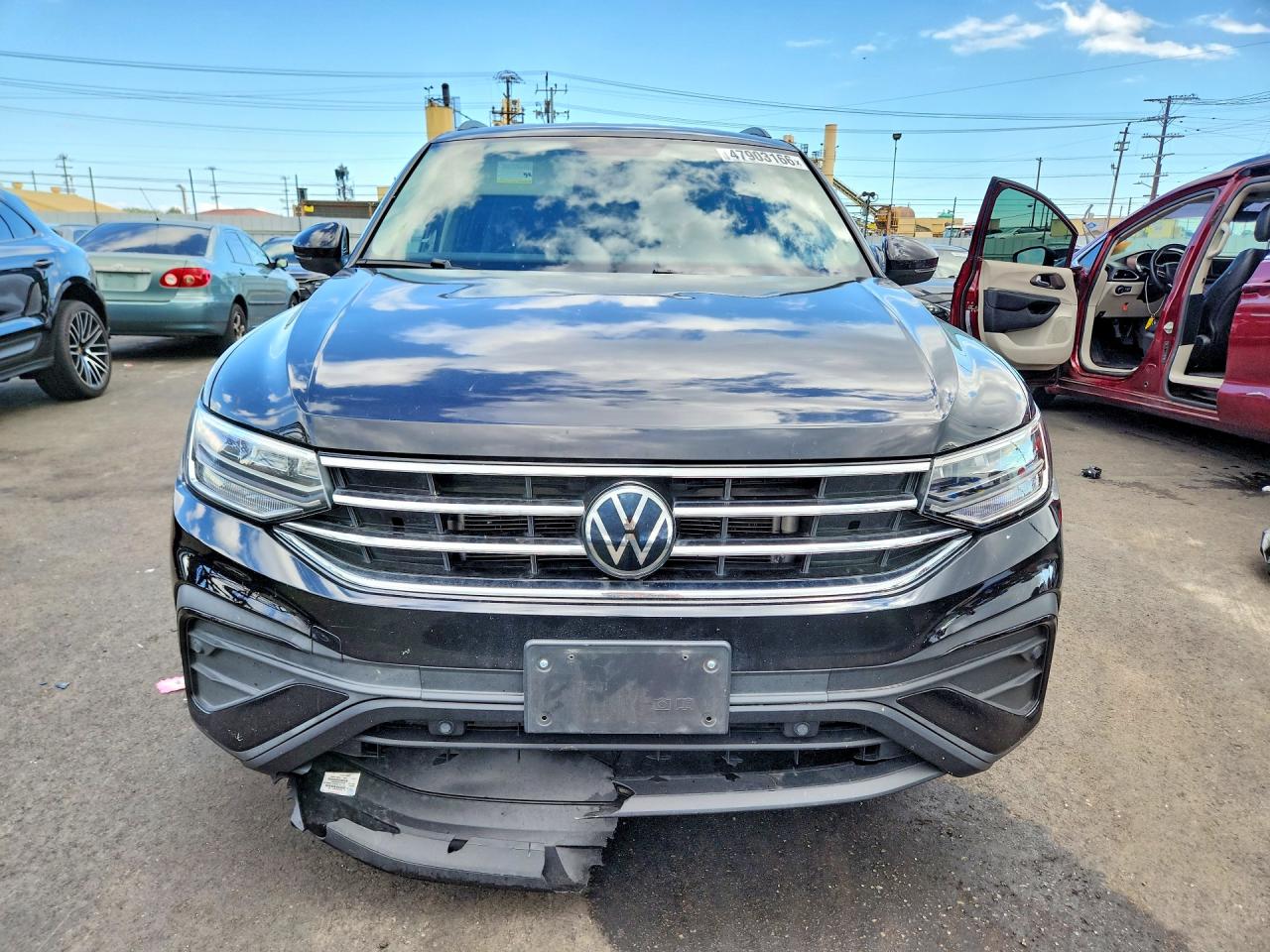 VOLKSWAGEN TIGUAN S 2021
