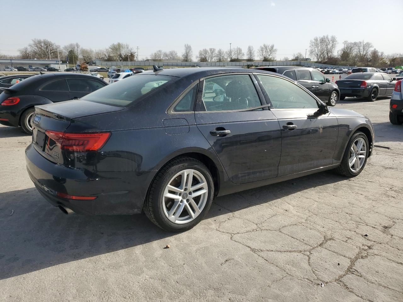 AUDI A4 PREMIUM 2016