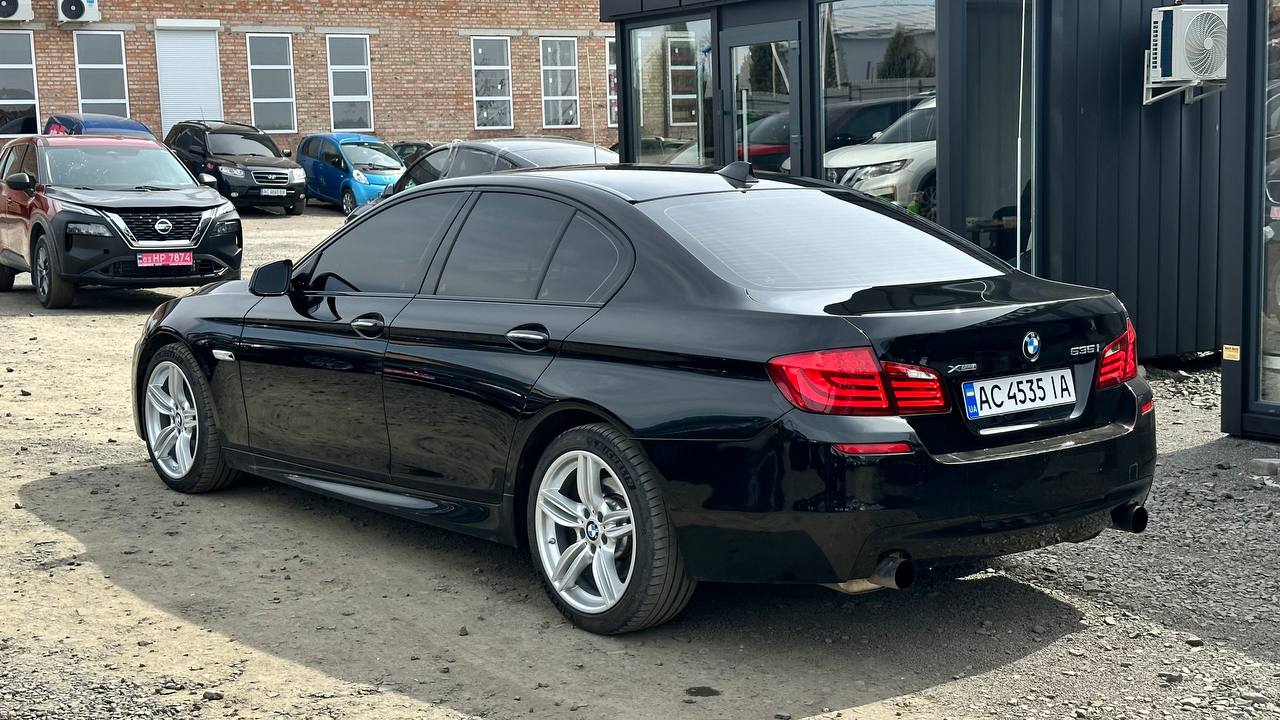 BMW 535 XI 2013