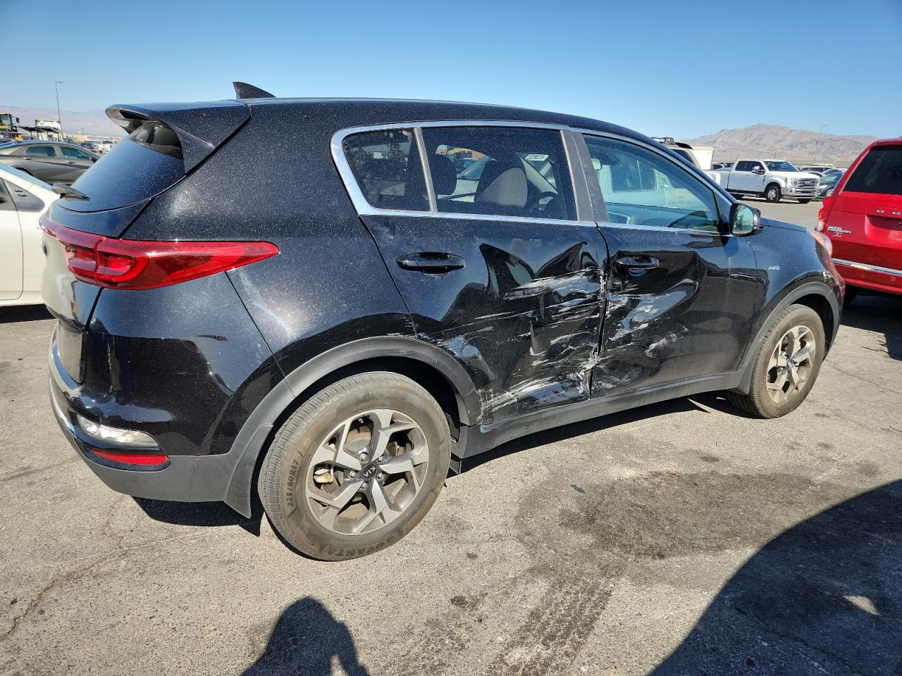 KIA SPORTAGE LX 2021