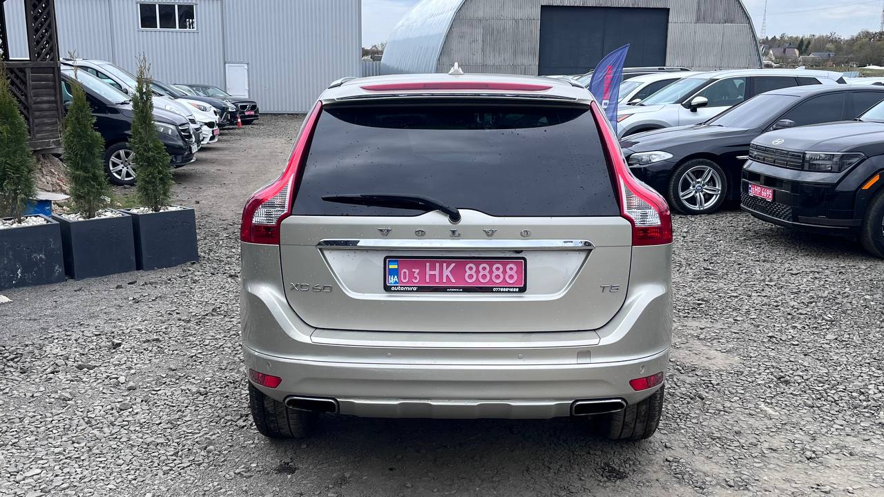 VOLVO XC60 T5 INSCRIPTION 2016