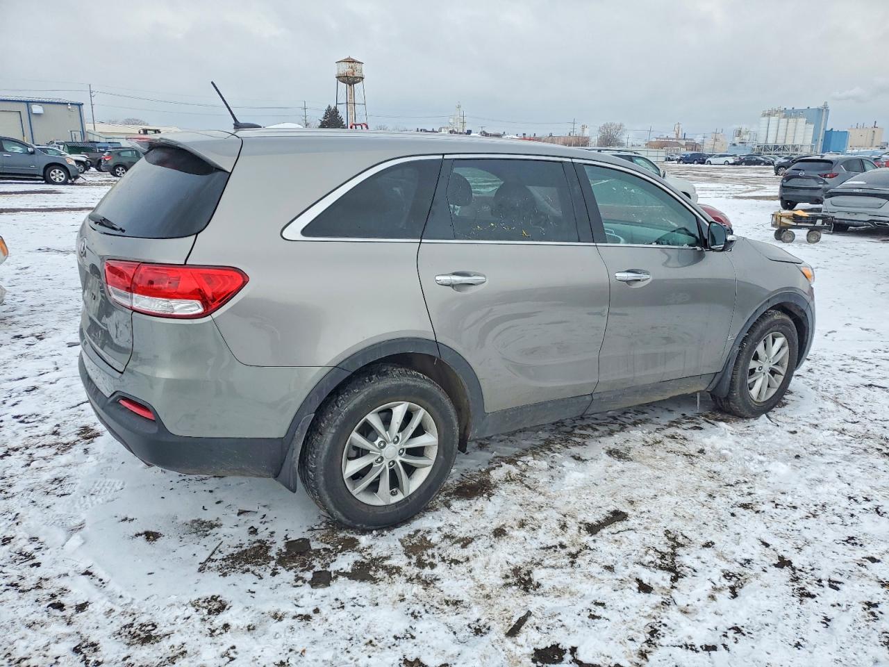 KIA SORENTO LX 2017