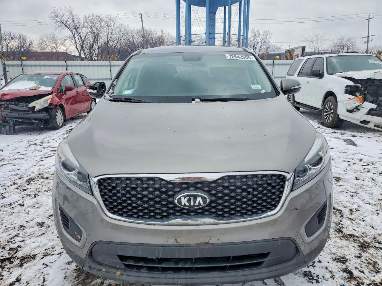 KIA SORENTO LX 2017