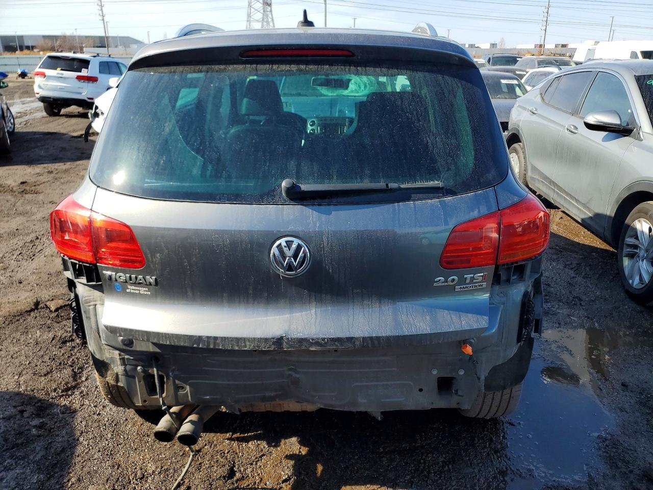 VOLKSWAGEN TIGUAN S 2014