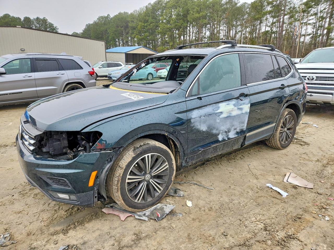 VOLKSWAGEN TIGUAN SE 2017
