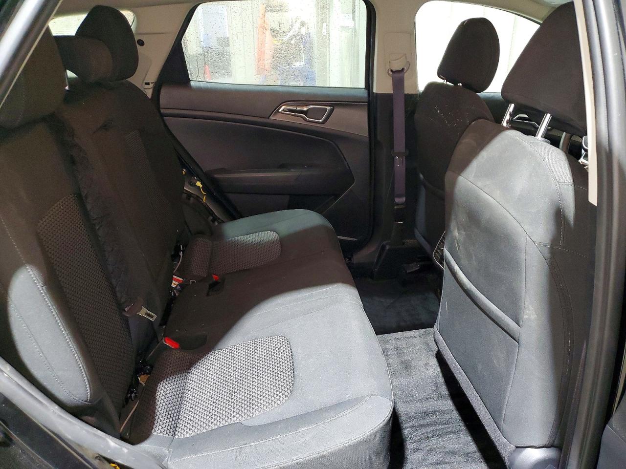 KIA SPORTAGE LX 2023