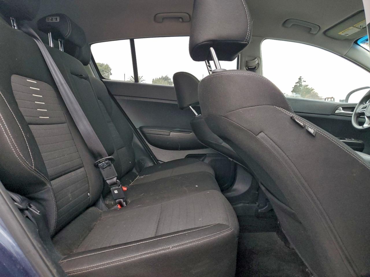 KIA SPORTAGE LX 2017