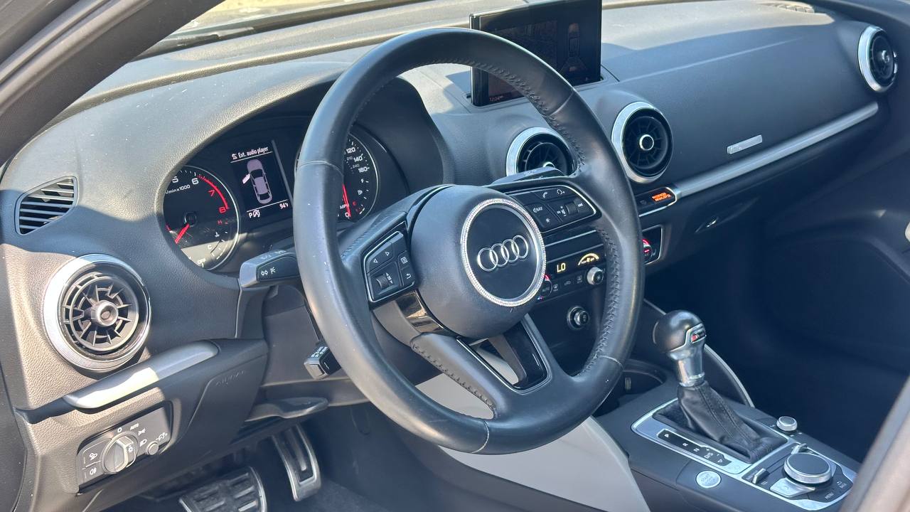 AUDI A3 PREMIUM 2017