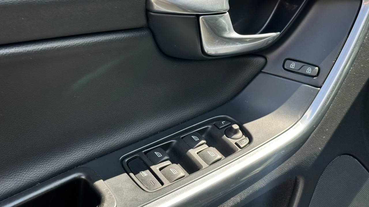 VOLVO XC60 T5 PREMIER 2015