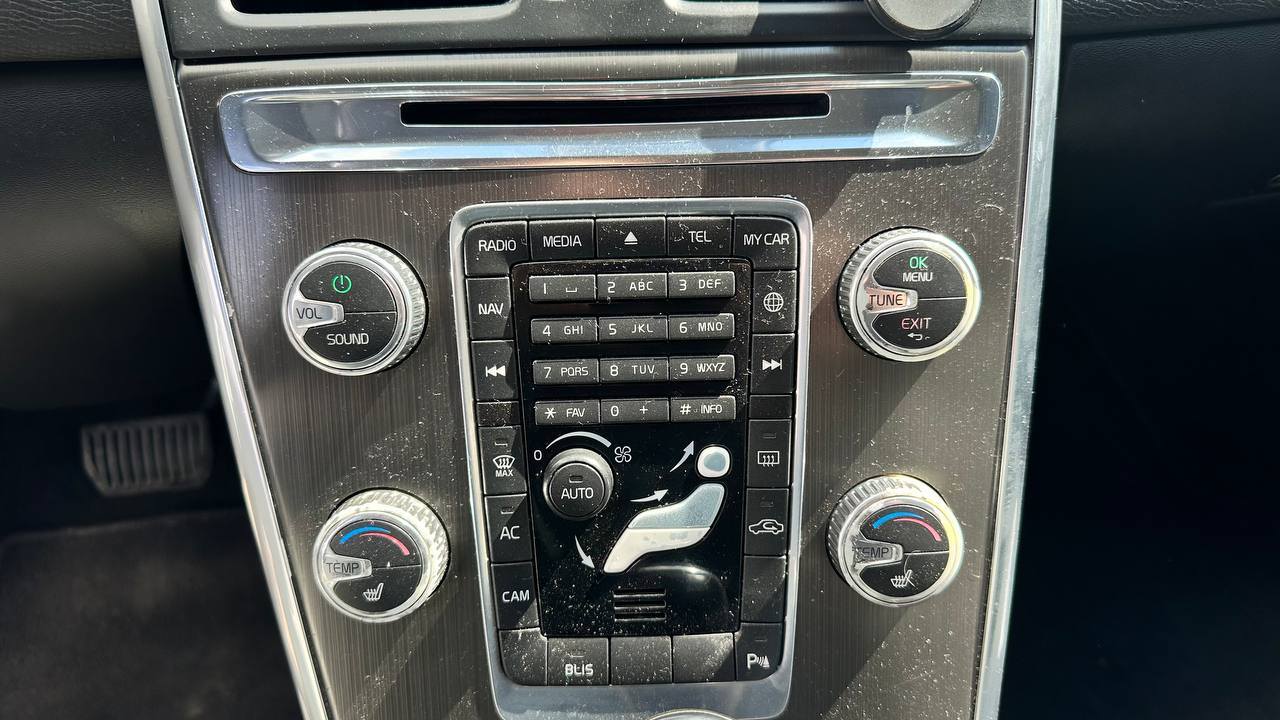 VOLVO XC60 T5 PREMIER 2015