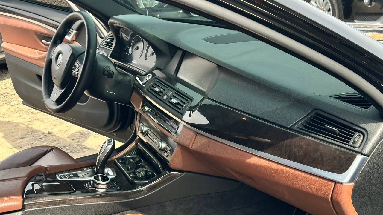 BMW 535 XI 2013