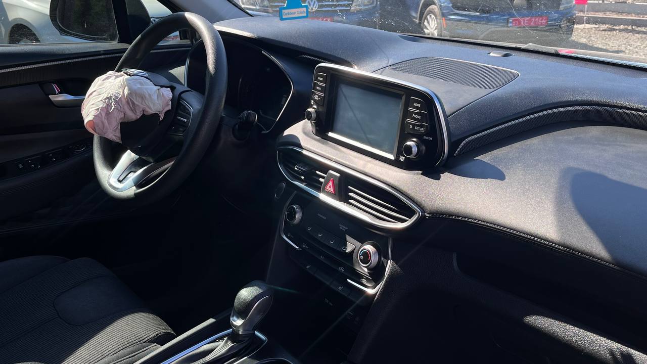 HYUNDAI SANTA FE SEL 2019