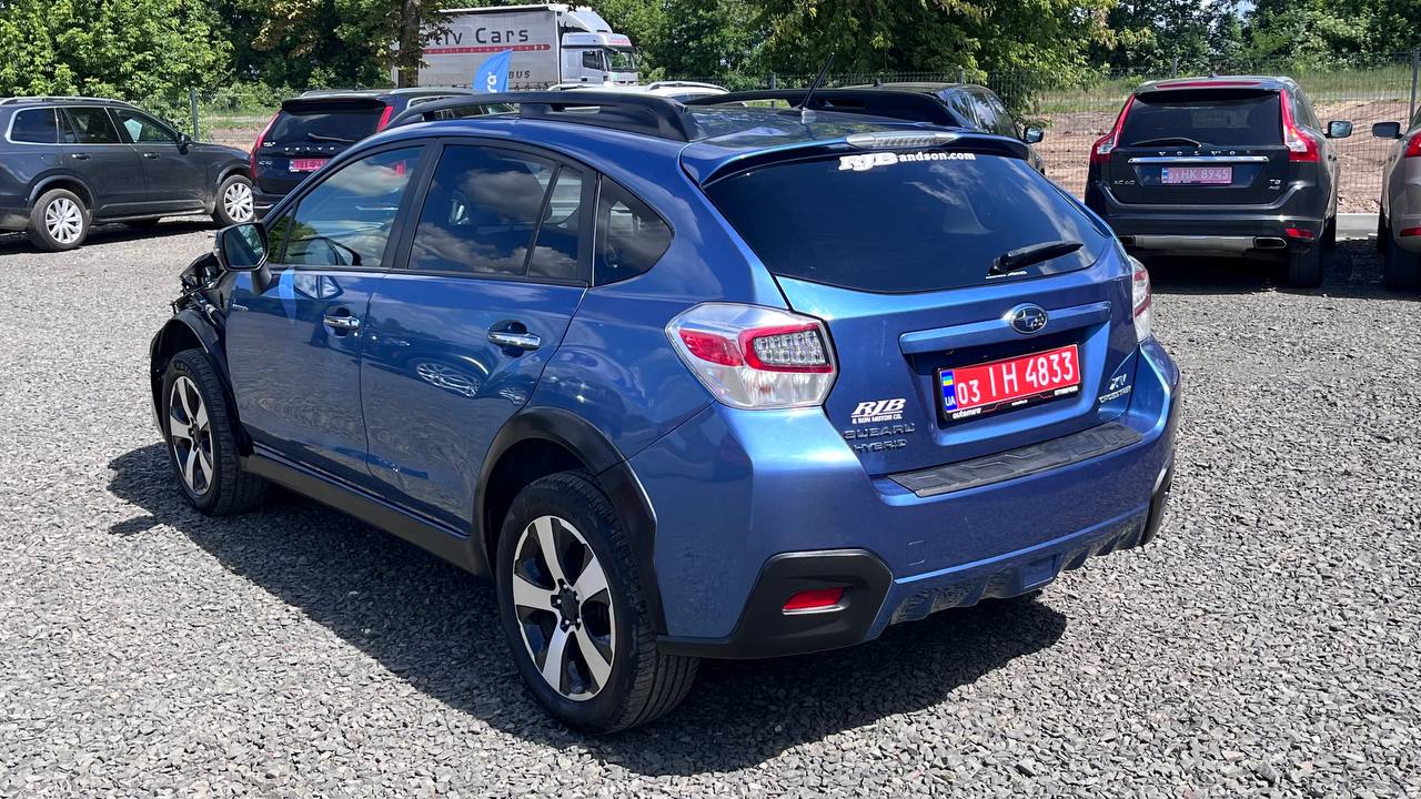 SUBARU XV CROSSTREK HYBRID TOURING