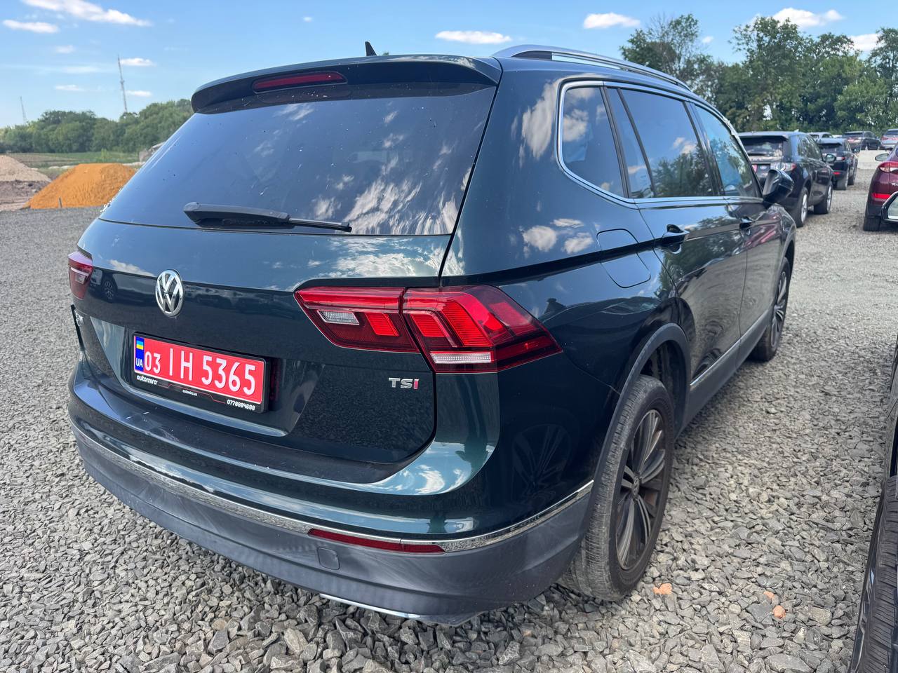 VOLKSWAGEN TIGUAN SE 2017