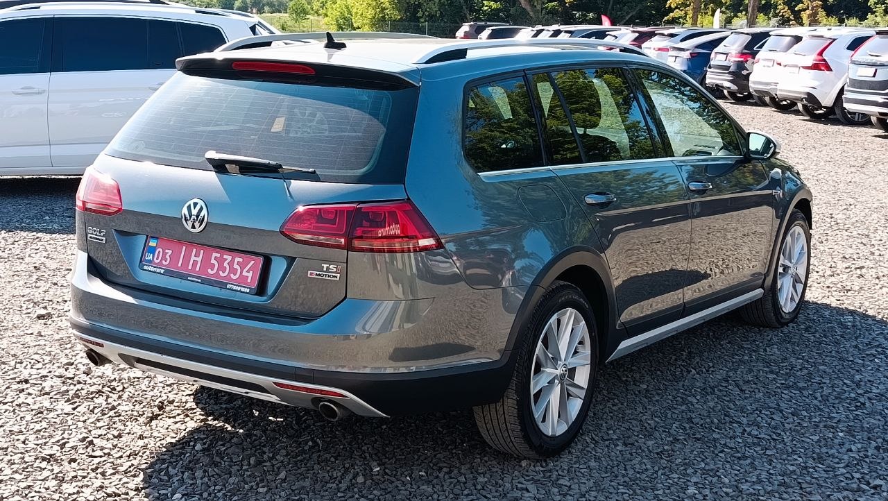 VOLKSWAGEN GOLF ALLTRACK 2017