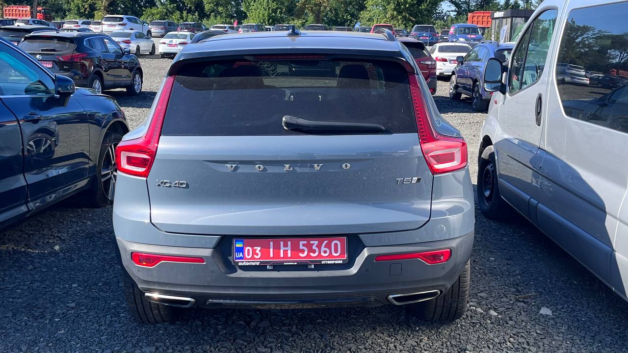 VOLVO XC40 T5 R-DESIGN 2019