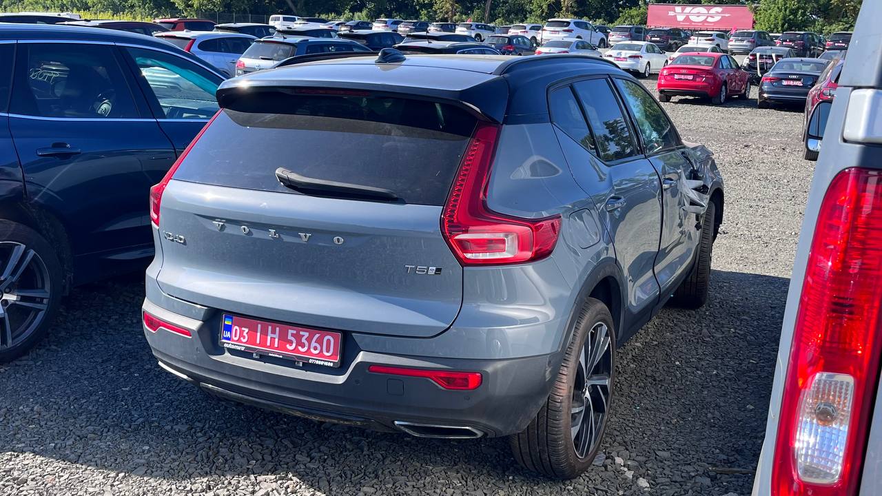 VOLVO XC40 T5 R-DESIGN 2019