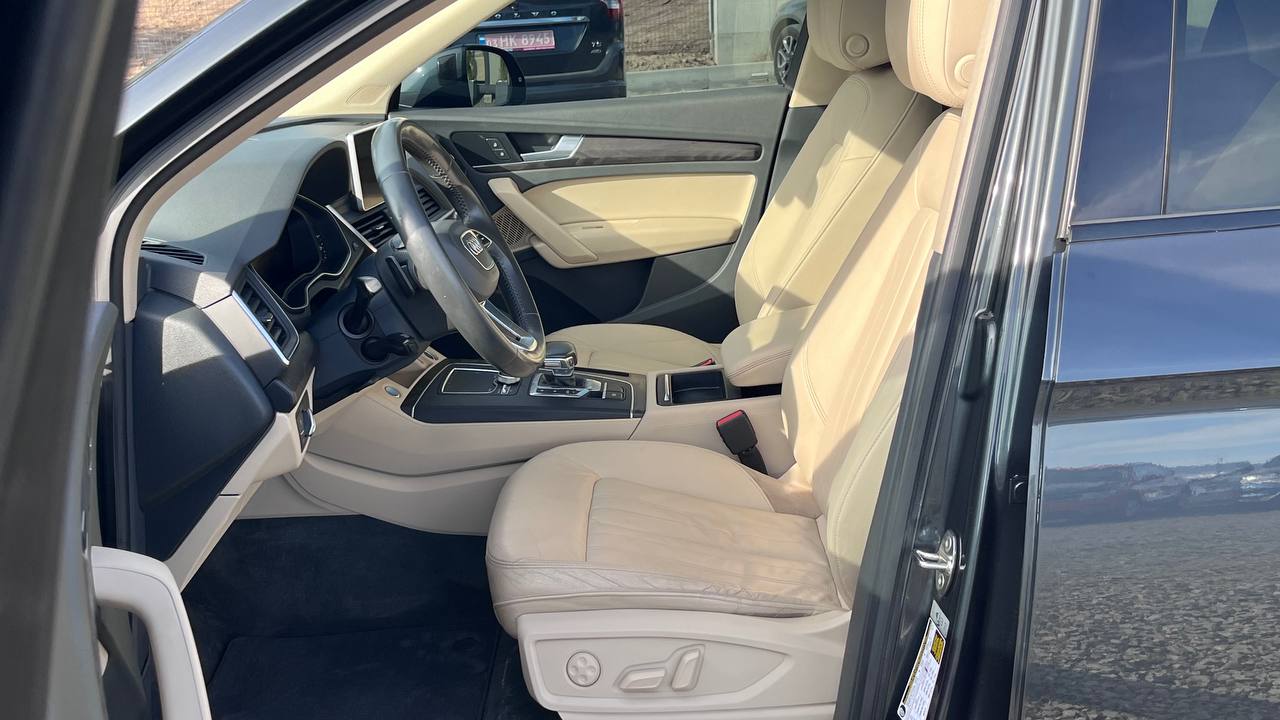AUDI Q5 PREMIUM PLUS 2017